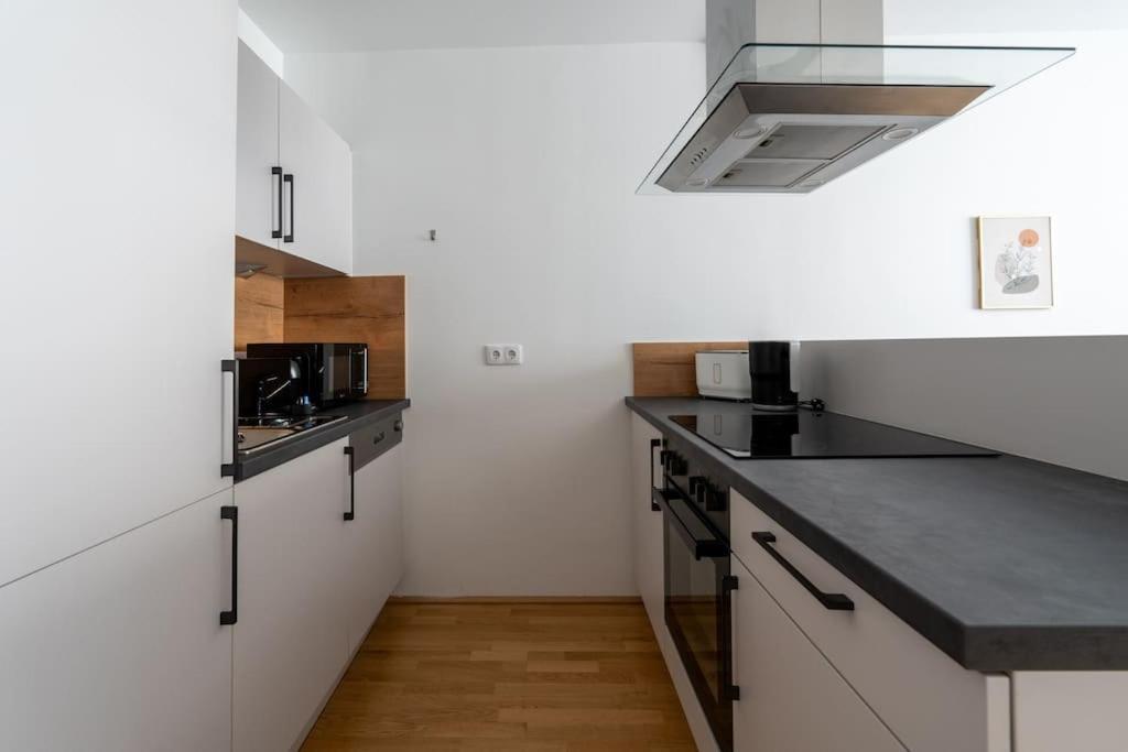 Urban 1Br Retreat, Easy City Link By Hm Вена Экстерьер фото