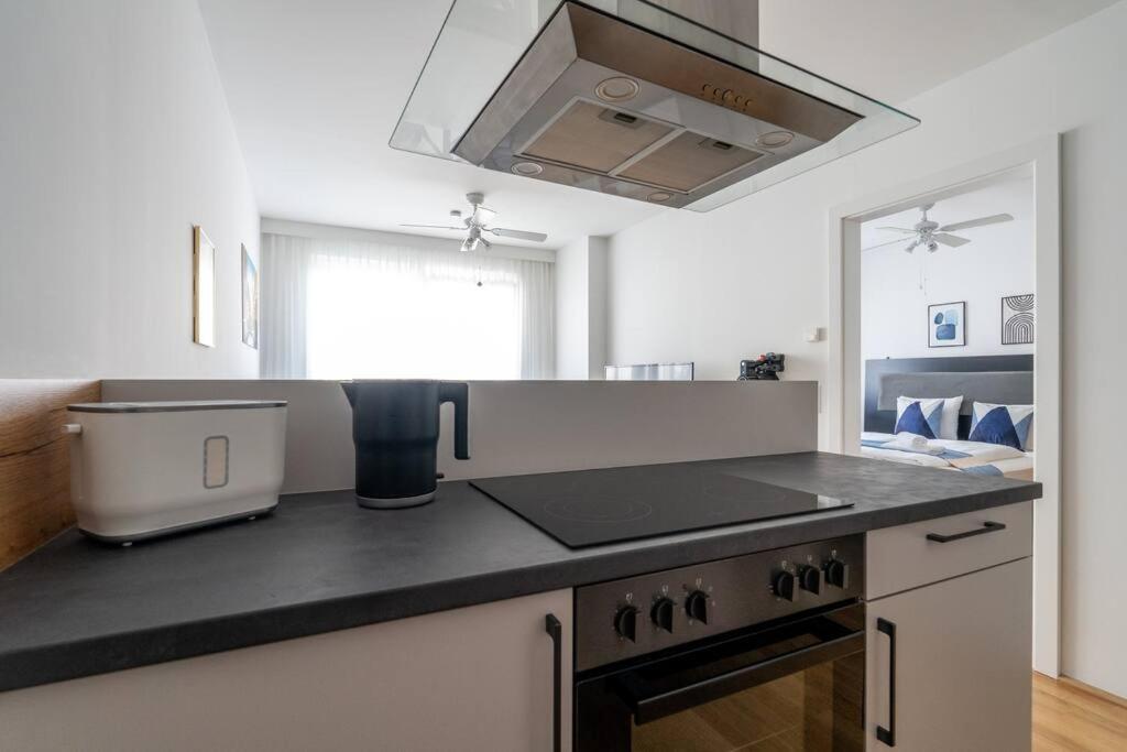 Urban 1Br Retreat, Easy City Link By Hm Вена Экстерьер фото
